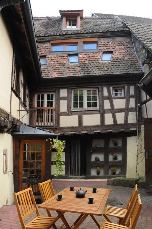 Les Gites Coeur De Vigne Riquewihr Buitenkant foto